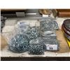 Image 1 : LOT OF ASSORTED HARDWARE INCLUDING NUTS, BOLTS, SCREWS AND SCREW CLAMPS