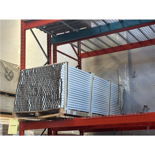 LIFT OF APPROXIMATELY 120 PCS OF 10' WHITE CARDBOARD U-CHANNEL