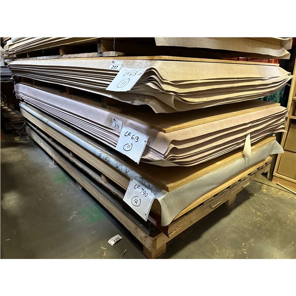 LIFT OF APPROXIMATELY 11 PCS OF 4' X 10' UNFRAMED PIN BOARD