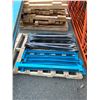 Image 2 : LOT OF APPROXIMATELY 130 INDUSTRIAL PALLET RACKING 42" PALLET SUPPORT BARS