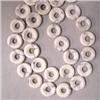 Image 1 : 12 HOWLITE DONUT STRAND 16 INCHES