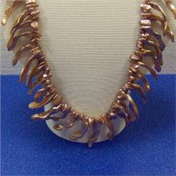 33x5 MM APPROX MAUVE MOTHER OF PEARL BRANCHES STRAND - 16 INCHES