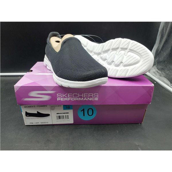 Skechers Performance Slip On Shoes (size 10)