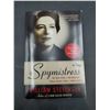 Image 1 : Spymistress Book