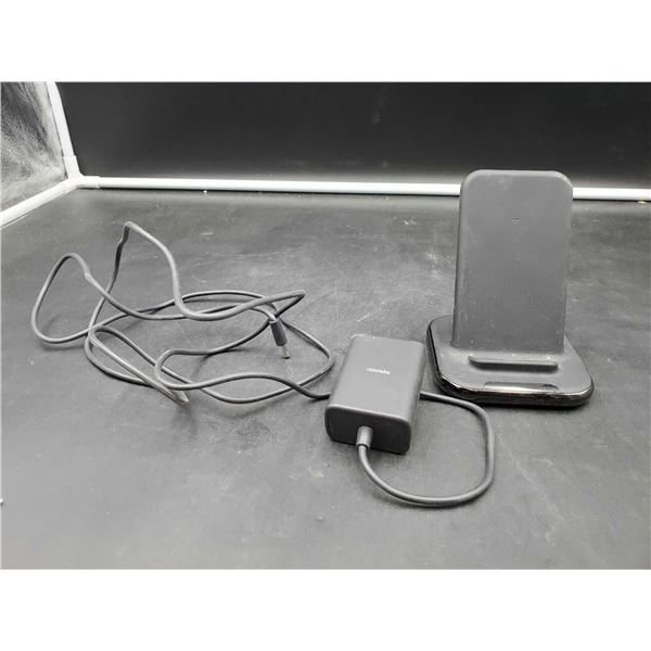 ublolabs Phone Charger