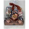 Image 1 : Snacks Gift Basket