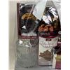 Image 3 : Sweets Gift Basket