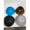 Image 2 : Lot Of 4 Bowls