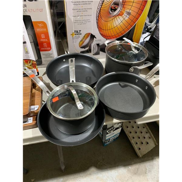 Kirkland Signature 7 Piece Pot & Pan Set