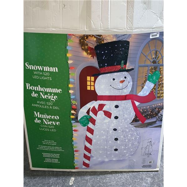 Snowman W/ 520 LED Lights 8' x 5.8'