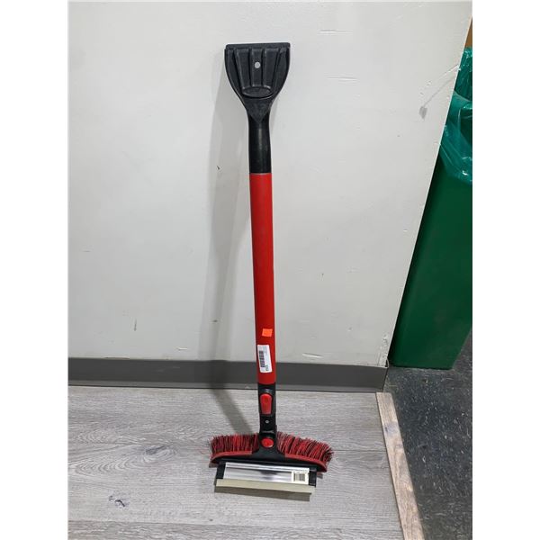 Extendable Snow Brush