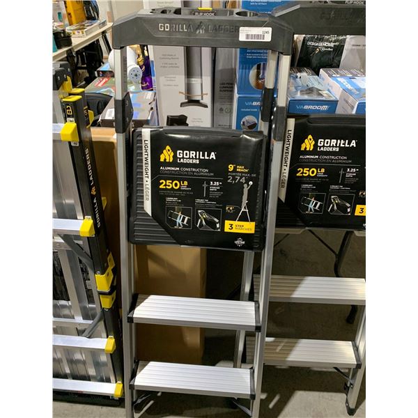 NEW Gorilla ladder Aluminum Construction Light weight 3 step