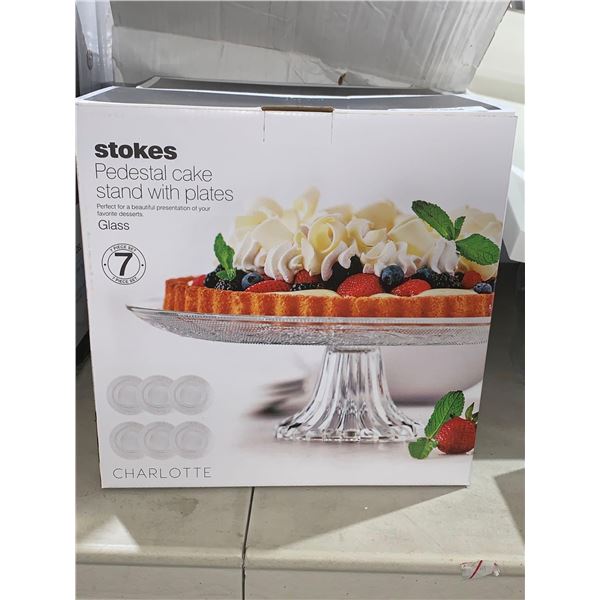 NEW Stokes Pedestal Cake Stand w/ Plates