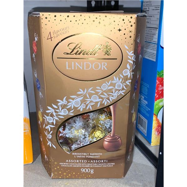Lindt Lindor Assorted Chocolates 900g