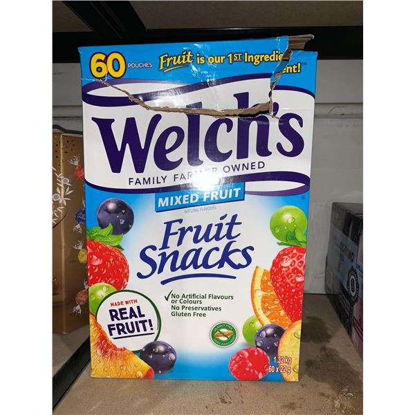 Welch's Fruit Snack Open box