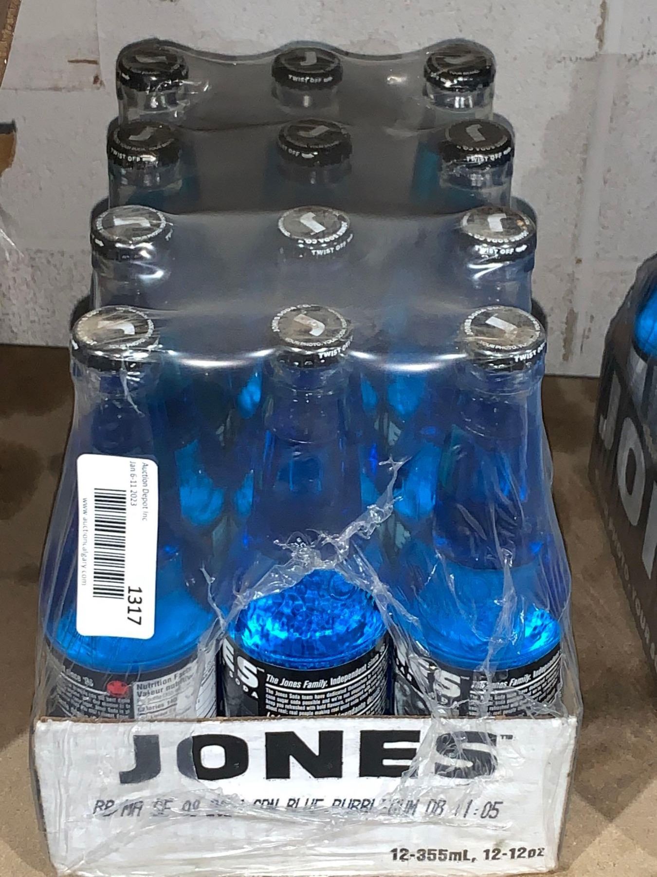 Jones Blue Raspberry CASE of Jones Soda Blue Bubblegum 12 x 355ml