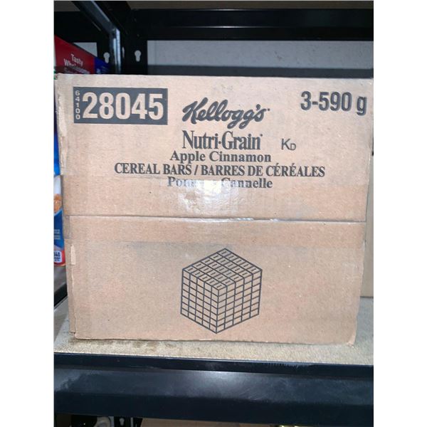 Kellogs NutriGrain Apple Cinnamon Cereal bars 3 x 590g