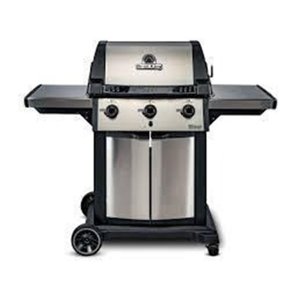 Broil King BBQ Signet 320 Propane New in box Damaged box