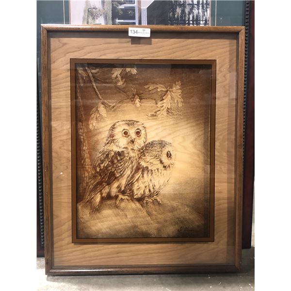 Beautiful Framed Glass Art (Owls)