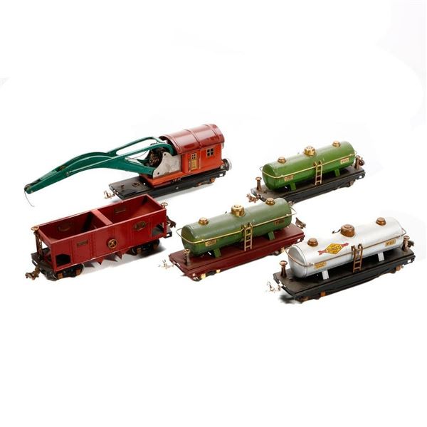 Lionel Prewar Freight Cars: 816, 815, 815, 815, 810