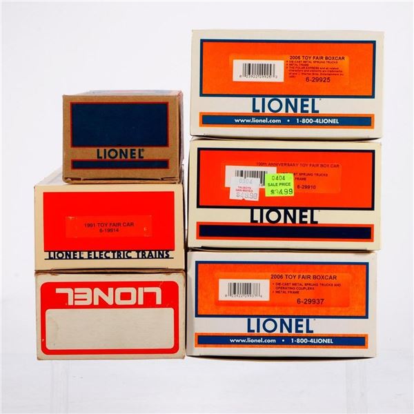 Lionel Toy Fair Box Cars 1976, 1991, 1993, 1996, 2005, 2006.