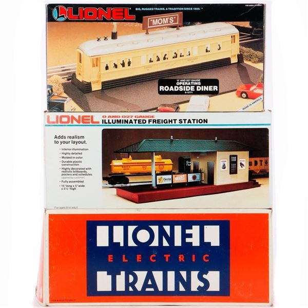 Lionel Illuminated Freight Stn., Diner, Operating Freight Stn.