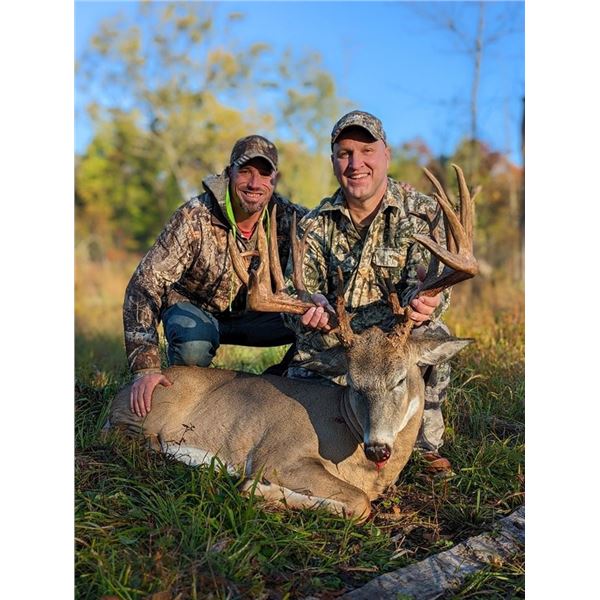 Wisconsin Trophy Whitetail Hunt