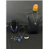 Image 1 : Nice Lot of Costume Jewelry, Blue Tones