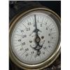 Image 2 : Beautiful Antique Pelouze Manufacturing Family Scale in Working Order