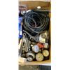 Image 2 : BOX OF TOOLS, AIR GAUGES