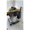Image 2 : DEWALT STAINLESS 10 GALLON STAINLESS SHOP VAC WITH ACCESSORIES TESTED AND WORKING