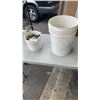 Image 1 : 2 PAILS OF PIPE FITTINGS, NUTS AND BOLTS