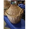 Image 2 : 2 GLASS CARBOYS WITH WICKER CASES