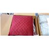 Image 3 : 2 BOXES THROW PILLOWS, TWIN SIZE QUILT