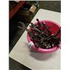 Image 2 : PAIL OF WRENCHES