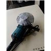 Image 3 : MAKITA HEAVY DUTY ANGLE GRINDER