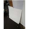 Image 3 : 4 PLASTIC ARCYLIC SHEETS