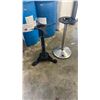 Image 1 : 29" CAST IRON BASE AND METAL BASE