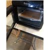 Image 2 : SUR LA TABLE AIR FRYER TESTED AND WORKING RETAIL $149