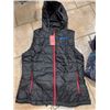 Image 2 : NEW LADIES HEATED HOODED VEST SIZE LARGE W/  POWER BANK, AND CHARGER IN CARRY CASE