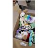 Image 2 : BOX OF NEW STUFFED ANIMALS AND INFLATEABLE HAMMERS