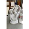 Image 7 : 2 TABLE FANS AND FLOOR FAN