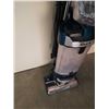 Image 6 : SHARK LIFTAWAY UPRIGHT VACUUM TESTED AND WORKING RETAIL $323