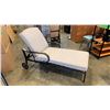 Image 1 : HAMPTON BAY ADJUSTABLE ROLLING PATIO LOUNGE CHAIR