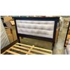 Image 3 : QUEEN SIZE BEADFRAME WITH TUFTED HEADBOARD