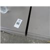 Image 2 : 3-Metal File Cabinet - 3 X $