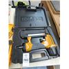 Image 1 : Bostitch Air Finish Nail Gun