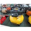 Image 2 : Dewalt Pancake Compressor