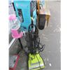 Image 1 : Hoover Vacuum