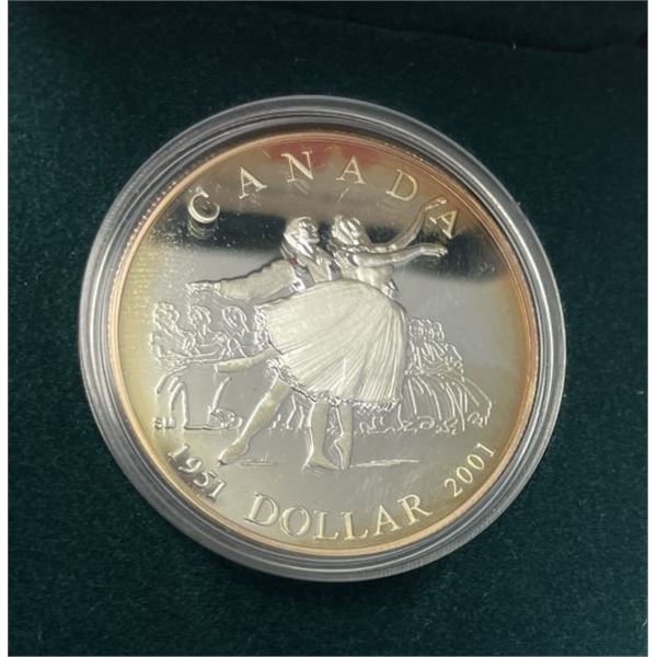 2001 Silver Dollar in Case